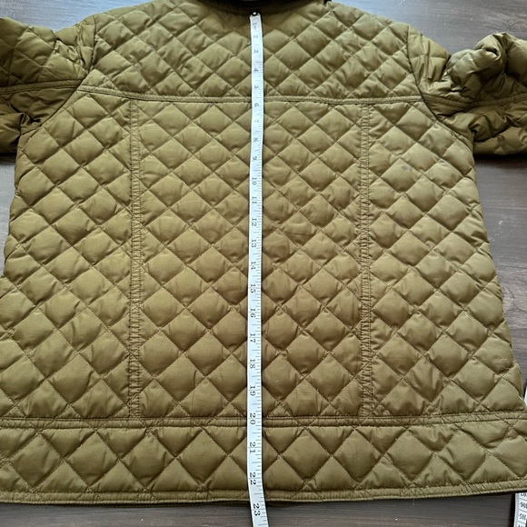 J. Crew Barn Jacket Size Small Quilted Olive Green Down Filled Lightweight - Picture 4 of 7